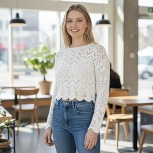 Sincerely Jules Sweater Womens Small Cream Open Knit Scallop‎ Hem Boho Pullover